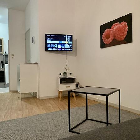 Studio Cosy - Hypercentre - Calme - 50M2 - Wi-Fi Graulhet Экстерьер фото